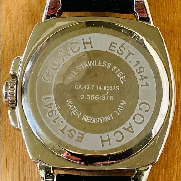 Coach Watch - Picture 3 of 4